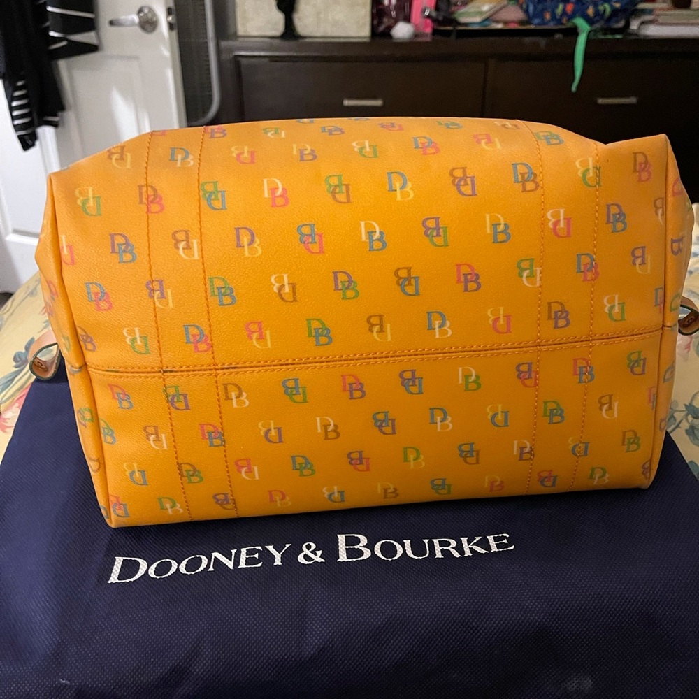 HTF Y2K Dooney & Bourke Doctor Satchel Rainbow logo ORANGE - Picture 3 of 5